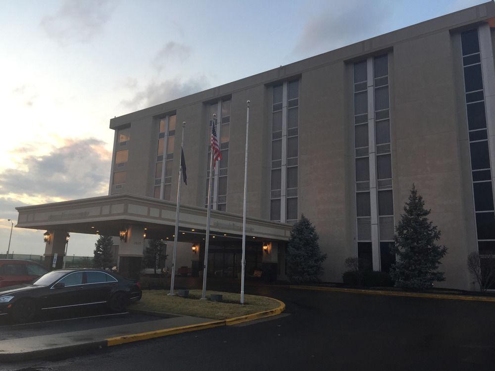 Clarion Hotel Indianapolis Exterior foto