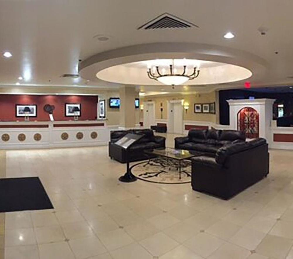 Clarion Hotel Indianapolis Exterior foto
